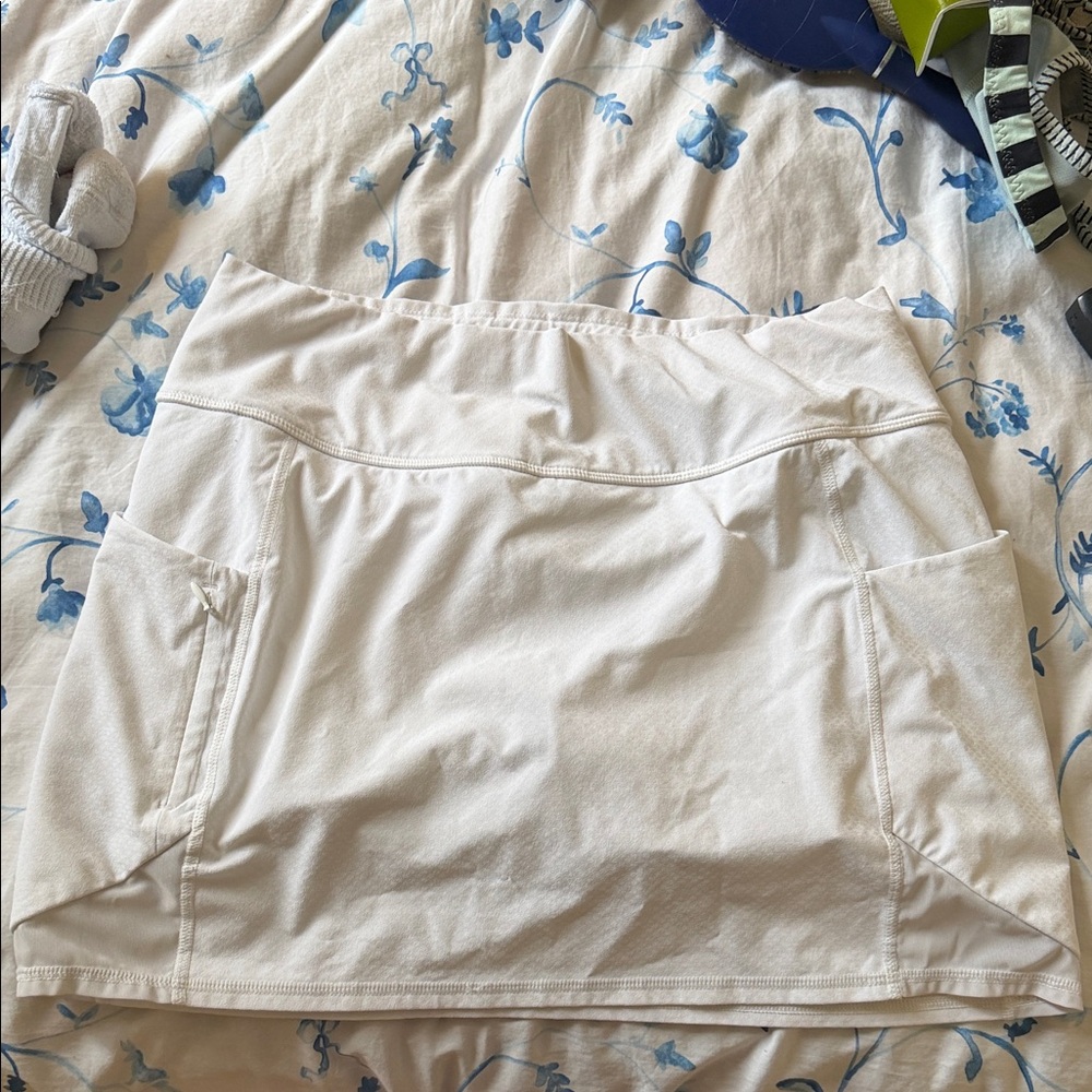 Athleta White Skort with Pockets